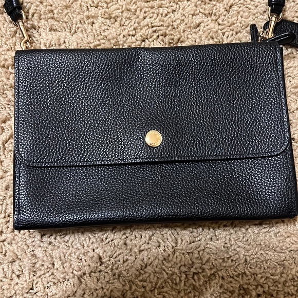 Coach purse - Picture 2 of 9